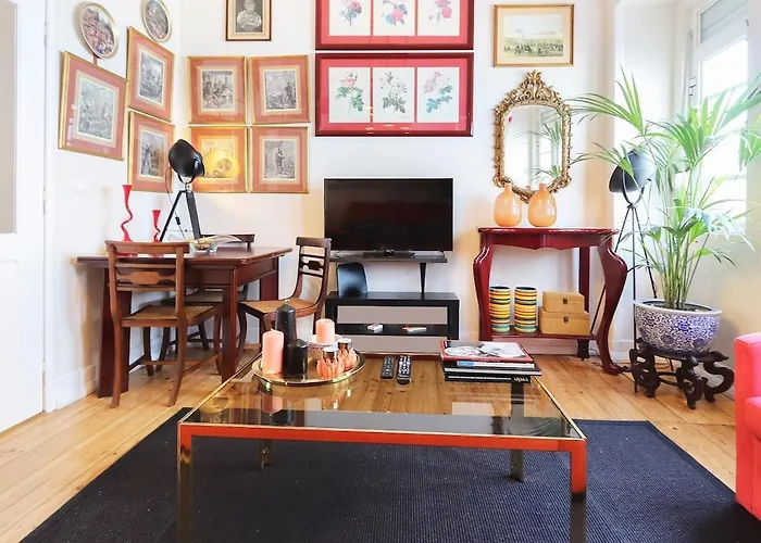 Apartman River View - Lapa District - Your In Lisbon! *