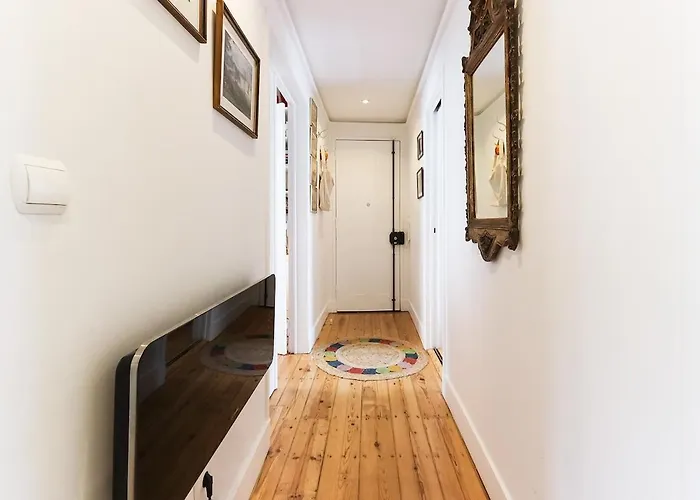 River View - Lapa District - Your In Lisbon! *