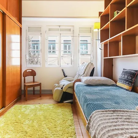 Apartment River View - Lapa District - Your In Lisbon!