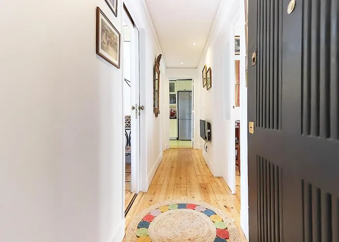 River View - Lapa District - Your In Lisbon! * Lisboa